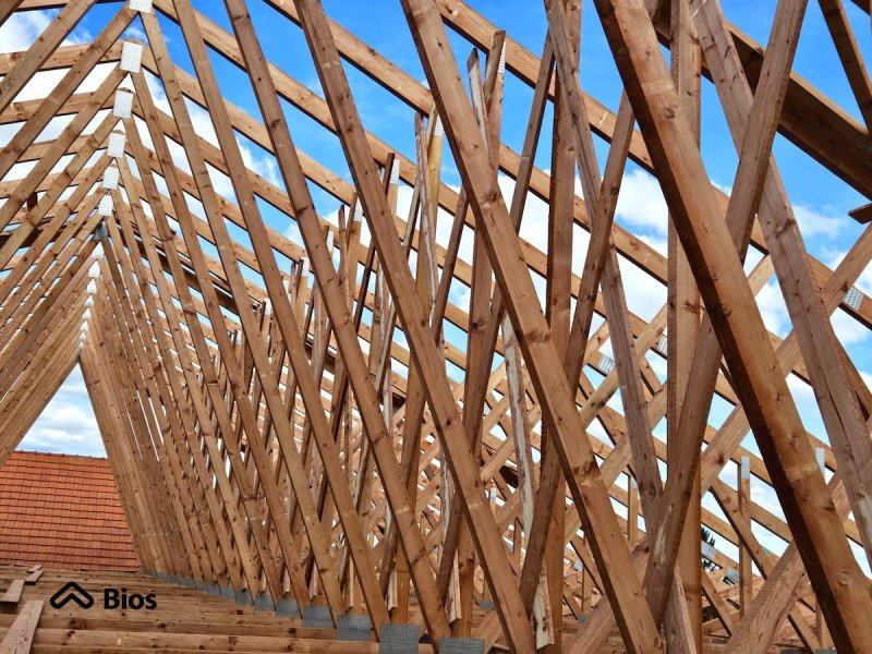 Hala Rovné - detail vazníků